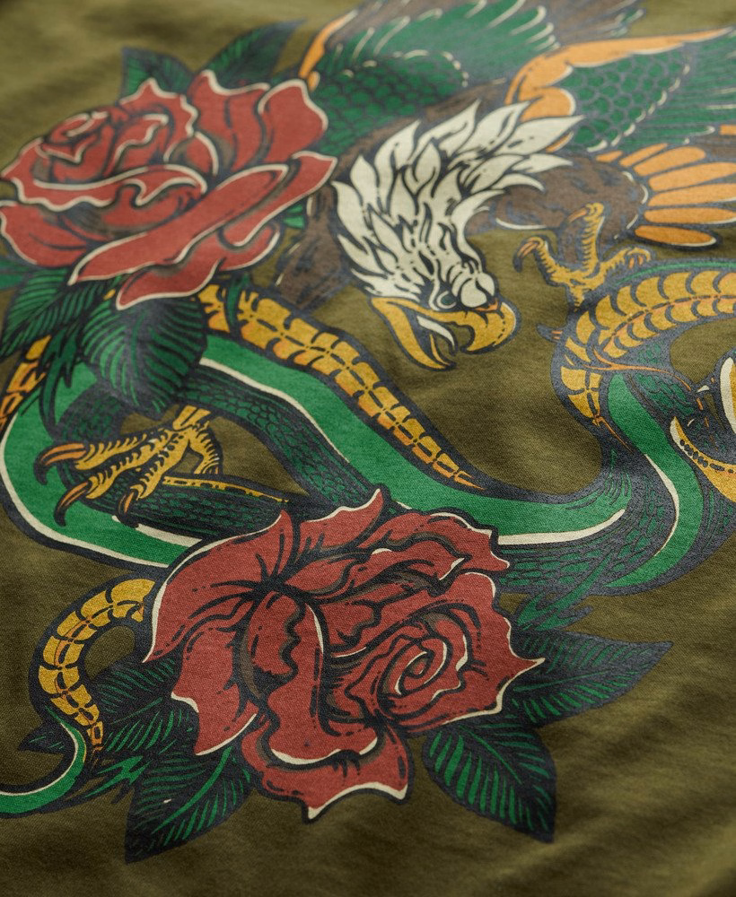 Camiseta folgada com estampa de tatuagem