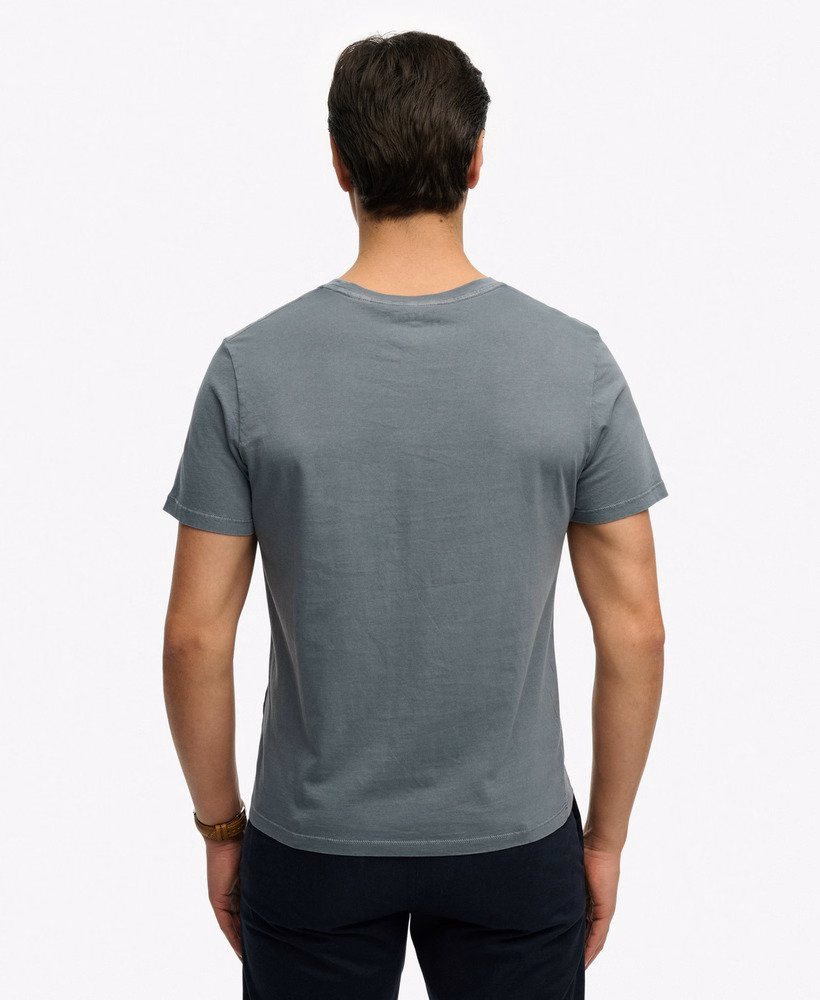 Camiseta Clássica Essencial com Bolso
