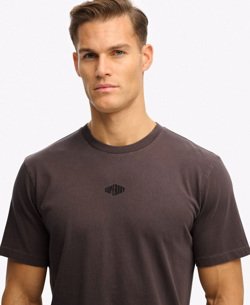 Camiseta com micro logo