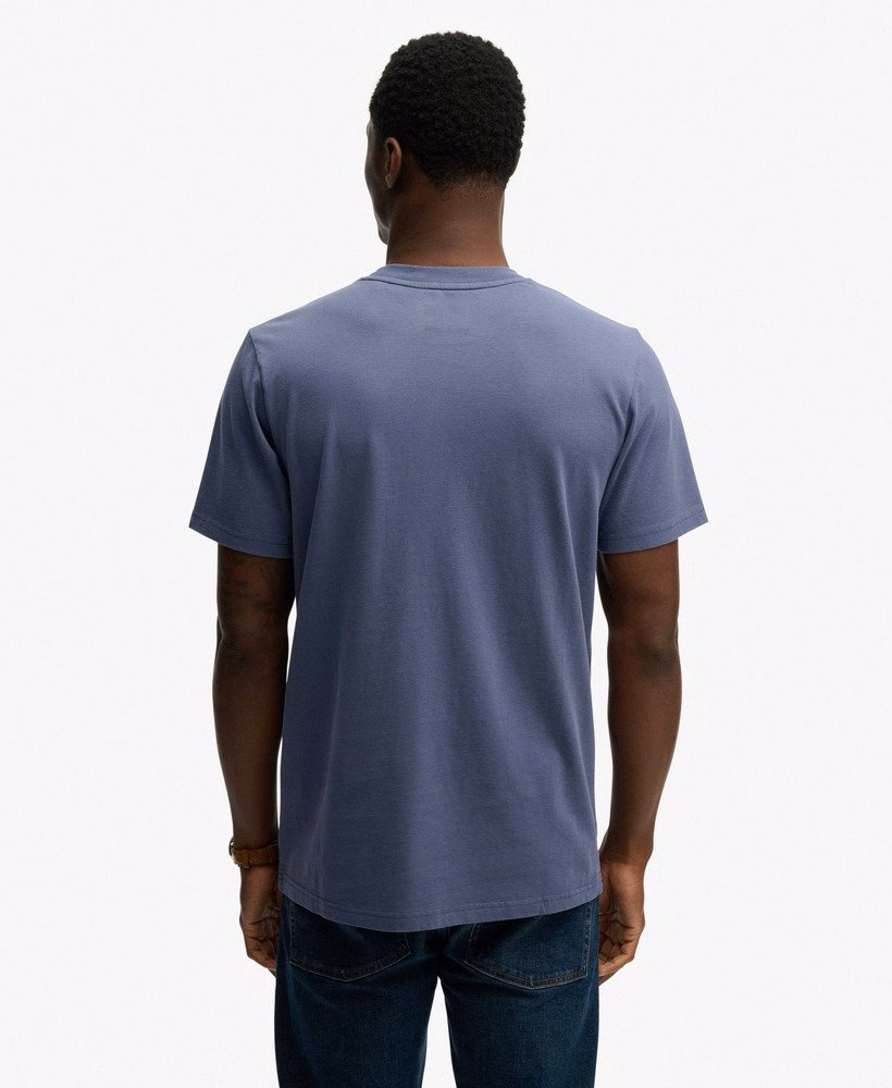 Camiseta Relaxada para Atividades ao Ar Livre na Montanha