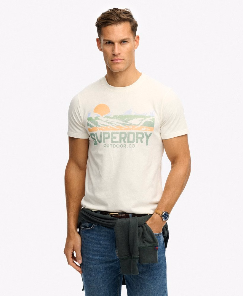 Camiseta Relaxada para Atividades ao Ar Livre na Montanha