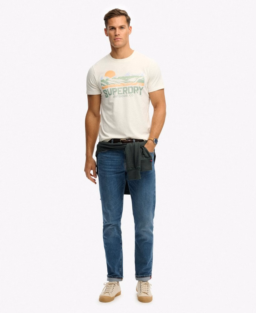 Camiseta Relaxada para Atividades ao Ar Livre na Montanha