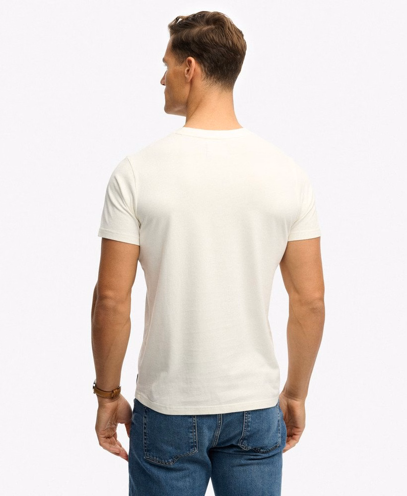 Camiseta Relaxada para Atividades ao Ar Livre na Montanha