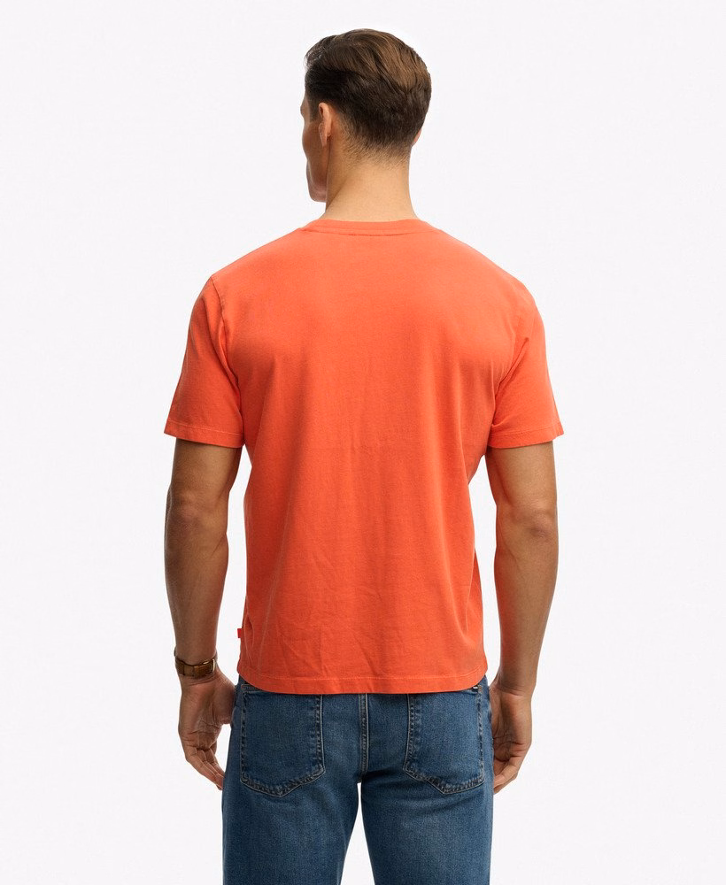 Camiseta com micro logo