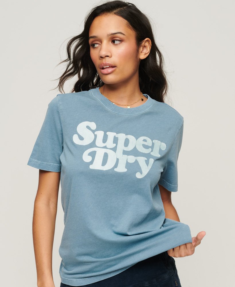 camiseta cooper classic com o logo dos anos 70 na cor azul heritage