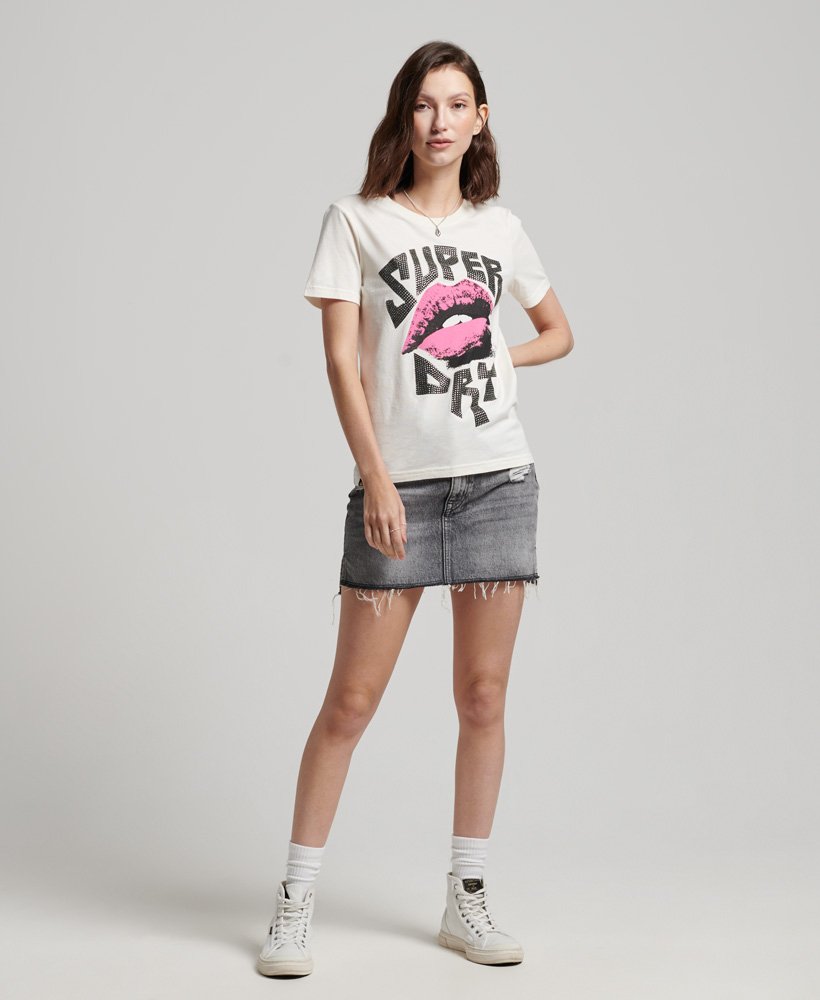 camiseta lo-fi poster na cor branco inverno