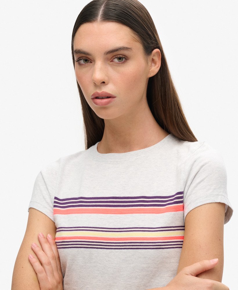 camiseta cropped listrada vintage em tons de roxo e cinza da califórnia.