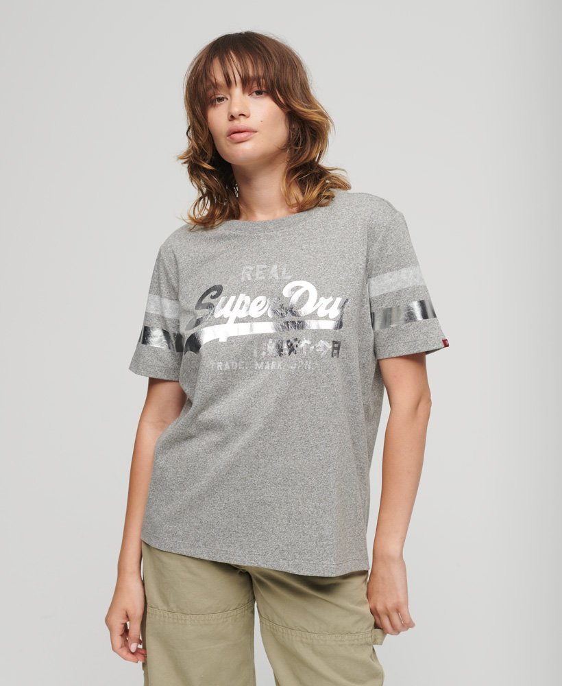 camiseta esportiva com logo vintage em cinza mesclado vintage.