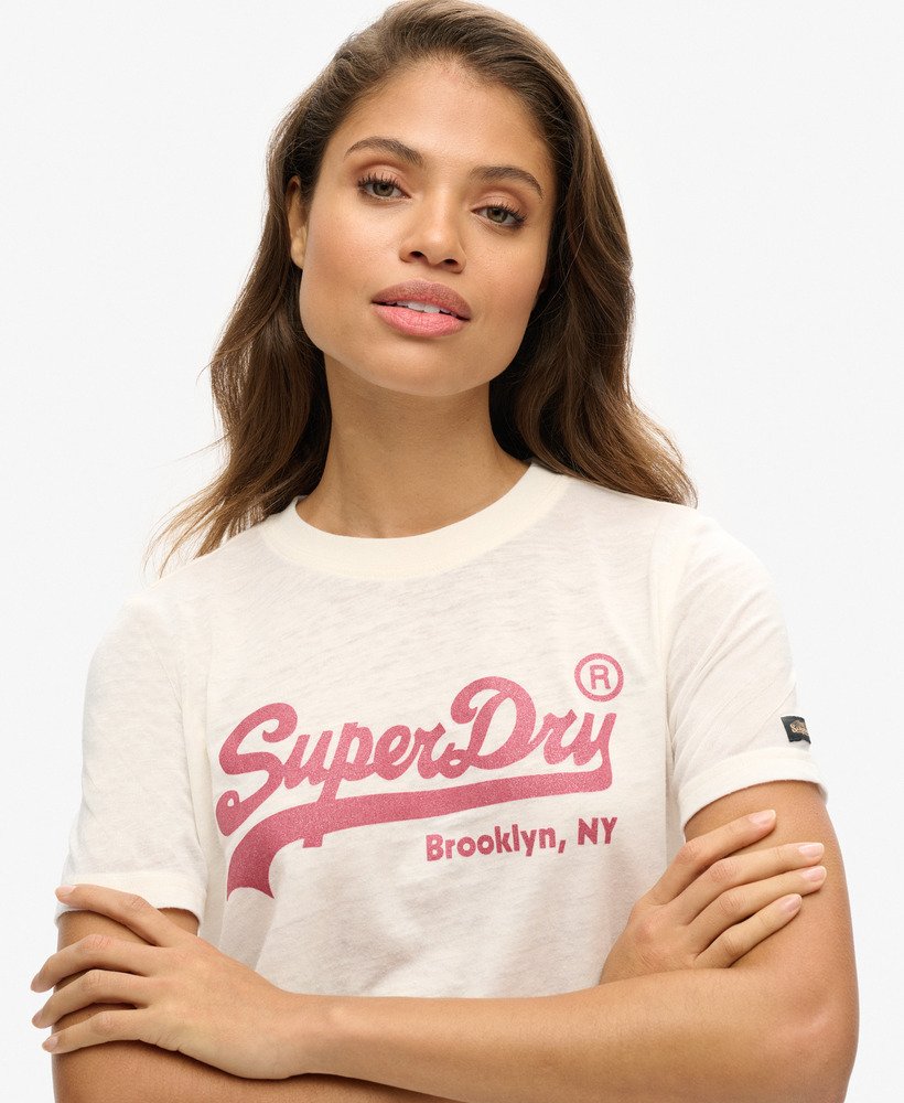 camiseta vintage com logo bordado na cor desert bone off white