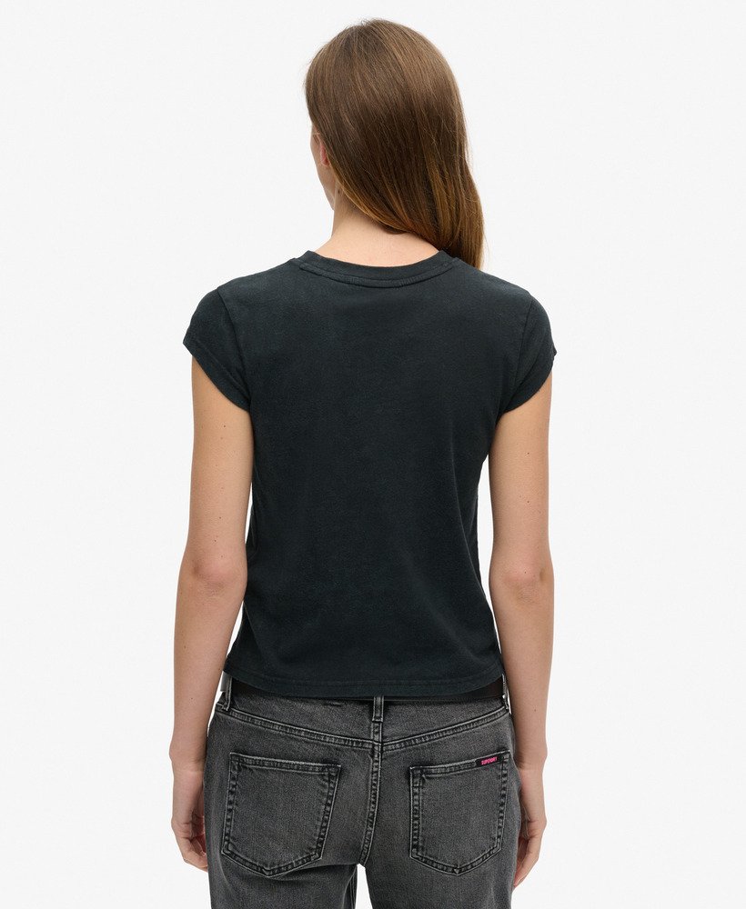 camiseta de manga curta motley crue x superdry em preto e branco