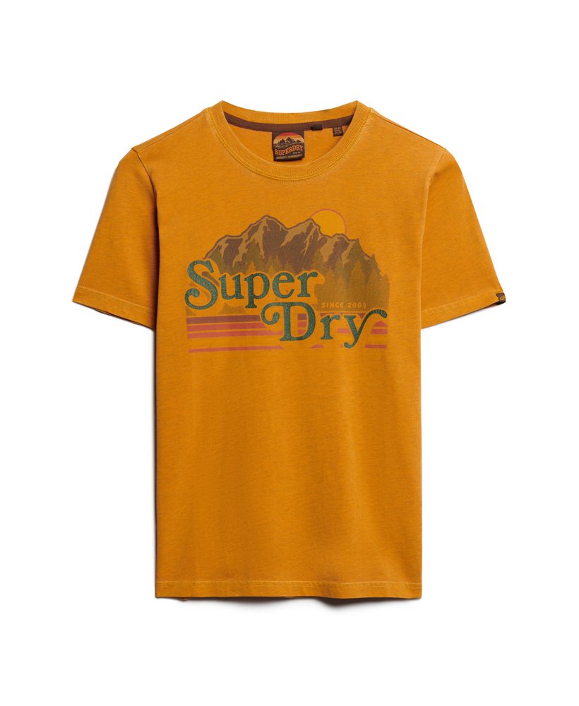 camiseta outdoor stripe graphic em amarelo mesclado dourado