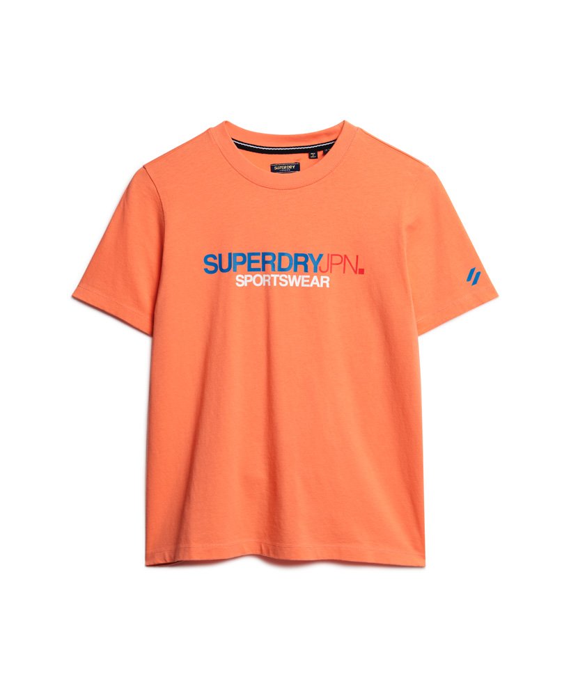 camiseta relaxed com logo esportivo na coral fusion