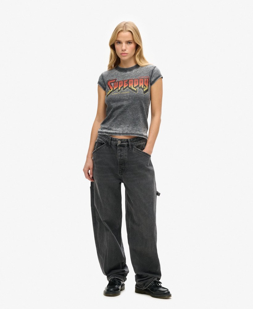 camiseta graphic rock band na cor preta desbotada