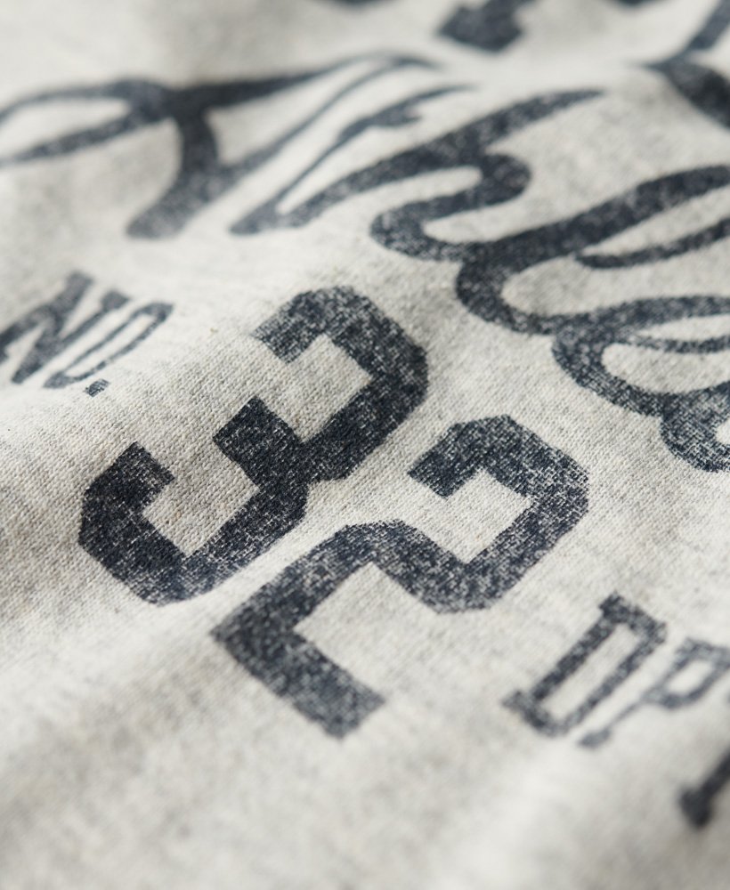camiseta athletic essentials graphic anos 90 na cor bege mesclado aveia