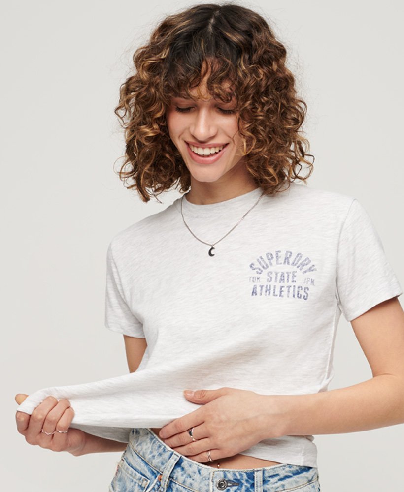camiseta athletic essentials slub anos 90 na cor cinza mesclado.