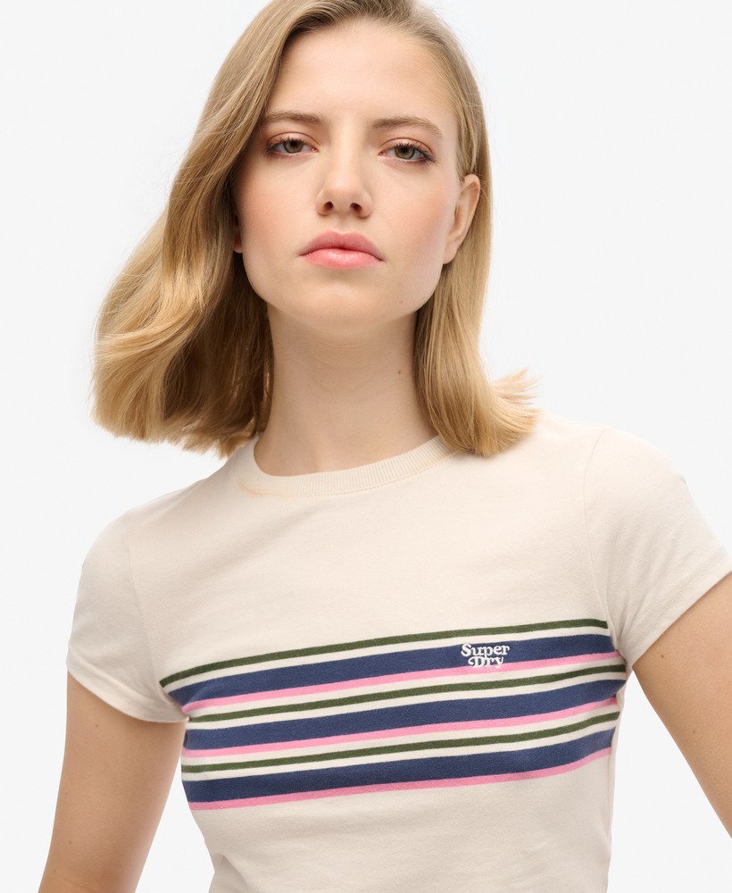 camiseta cropped listrada vintage na cor aveia.
