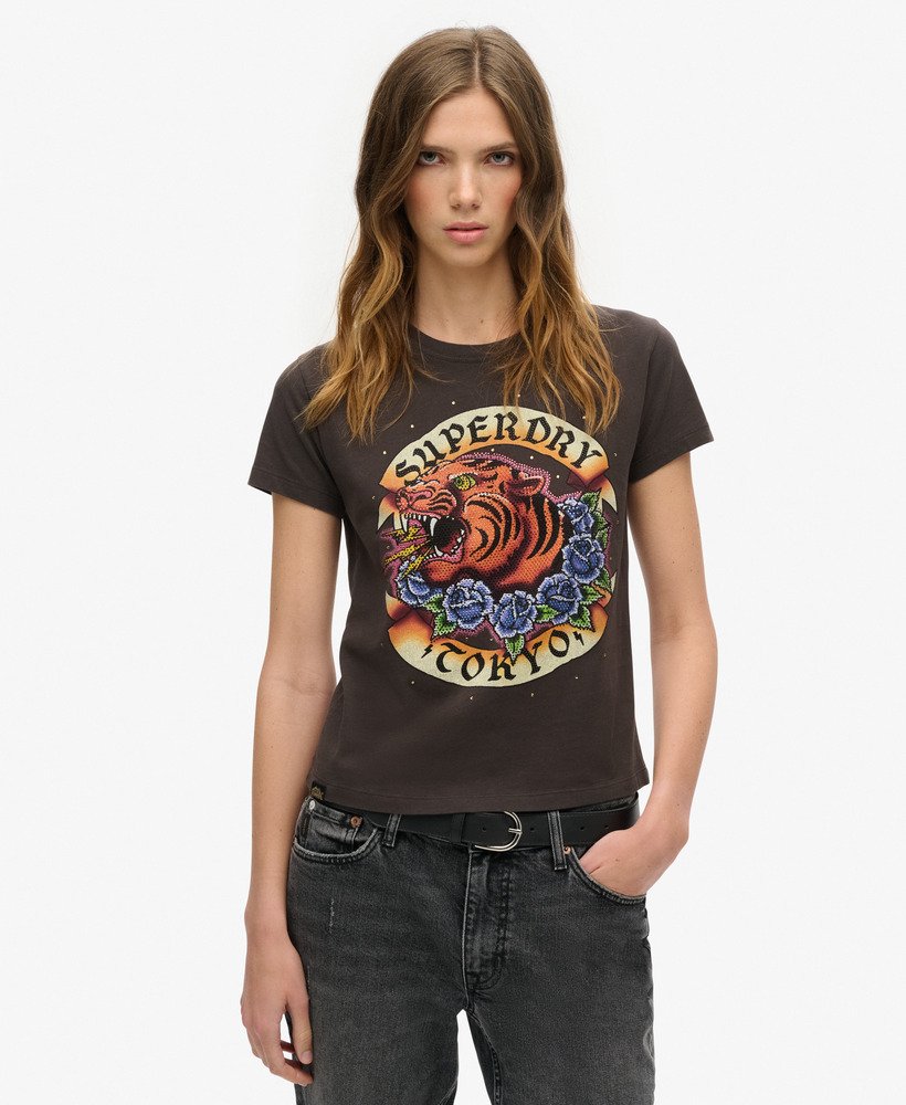 camiseta ajustada com strass e estampa de tatuagem na cor preto carbono