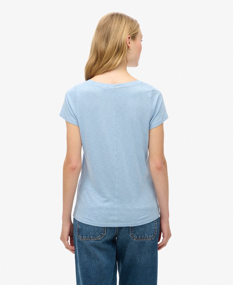 camiseta studios com decote redondo na cor azul eterno