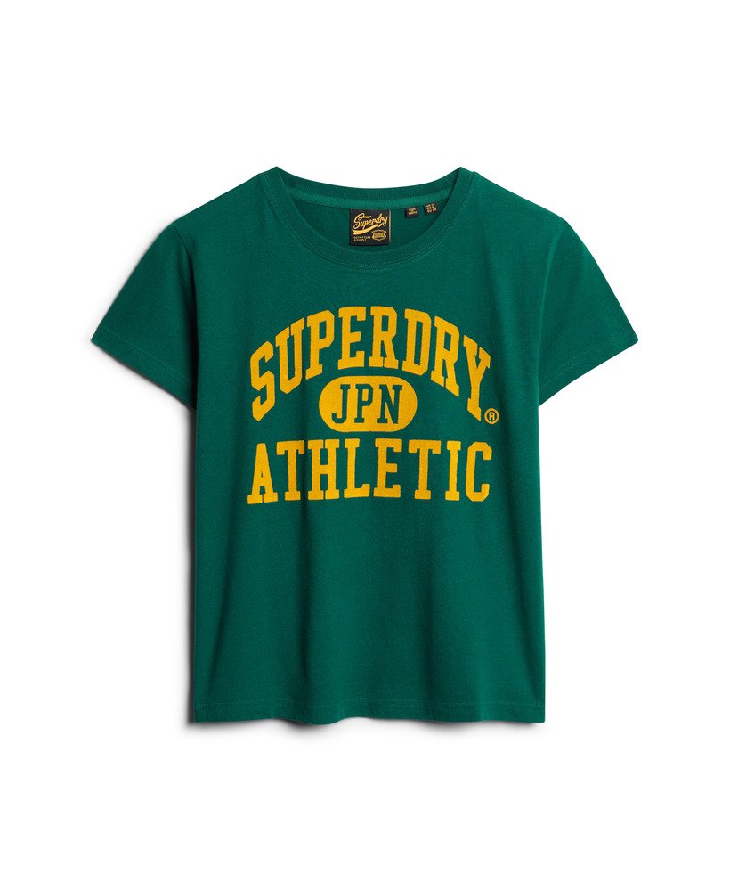 camiseta varsity flocked fitted na cor verde floresta escura