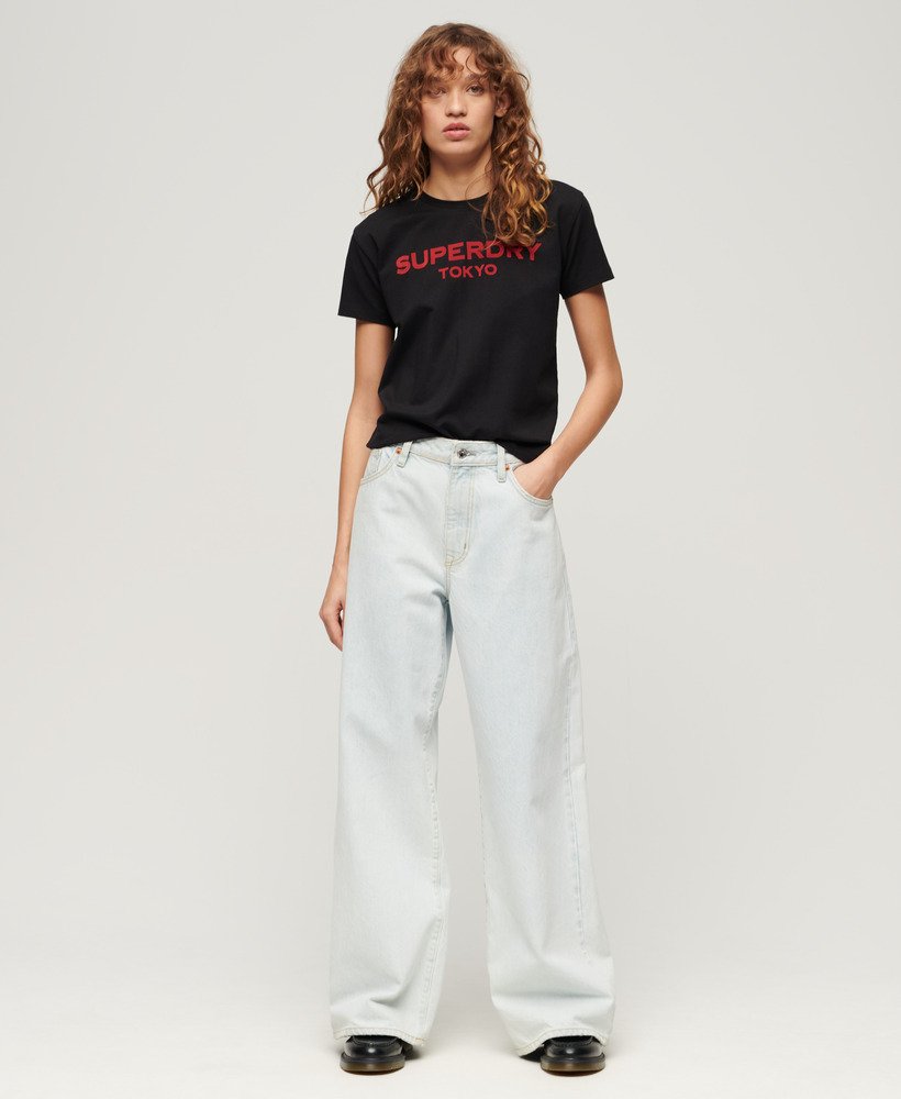 camiseta sport luxe com estampa gráfica em pretovermelho