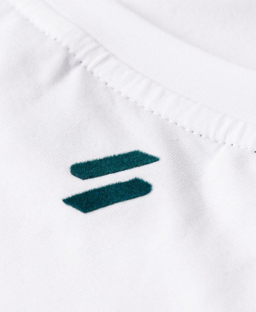 camiseta sport luxe graphic na cor branco brilhante