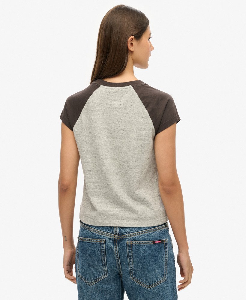 camiseta raglan essential logo em algodão orgânico nas cores preto bisoncinza mescla atletic