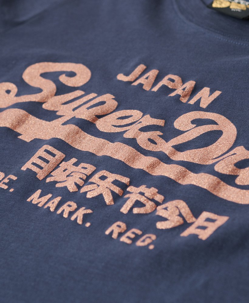 camiseta relaxed com logo metálico na cor lauren navy