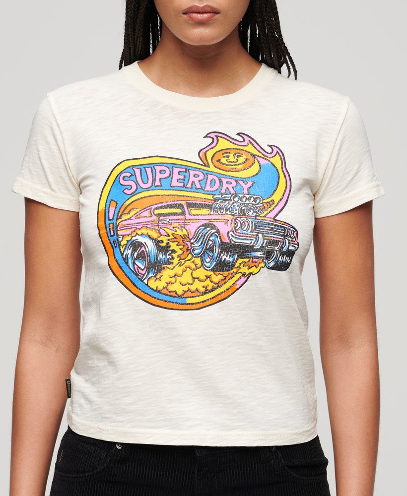 camiseta ajustada com estampa de motor neon em tecido texturizado creme.