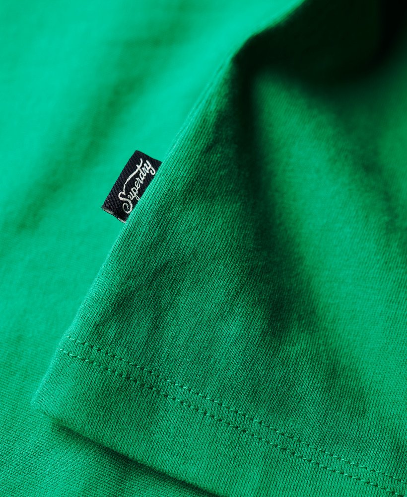 camiseta retrô essential logo na cor verde bósforoóptica