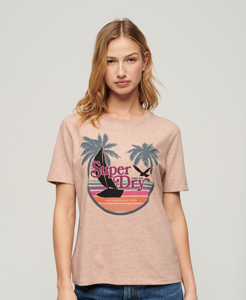 camiseta outdoor stripe relaxed em tons de laranja e damasco mesclado.