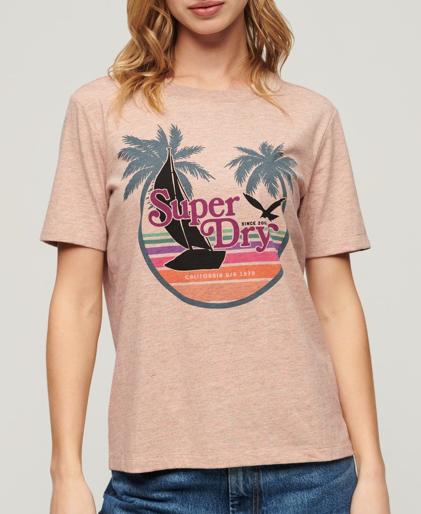 camiseta outdoor stripe relaxed em tons de laranja e damasco mesclado.