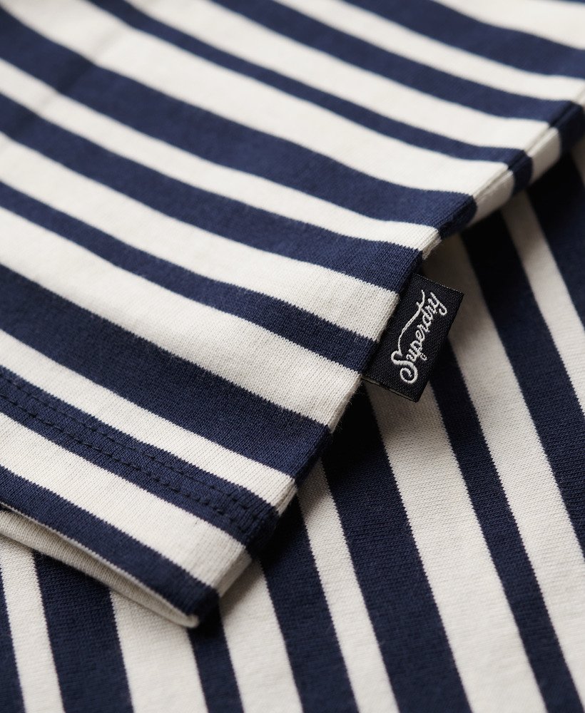 camiseta essential logo listrada ajustada em listras azul marinho intensas