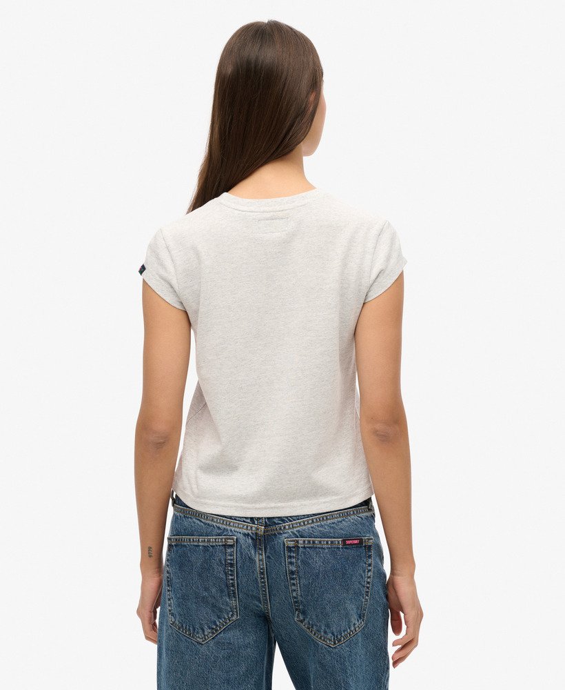 camiseta de manga curta com estampa floral em cinza mesclado.