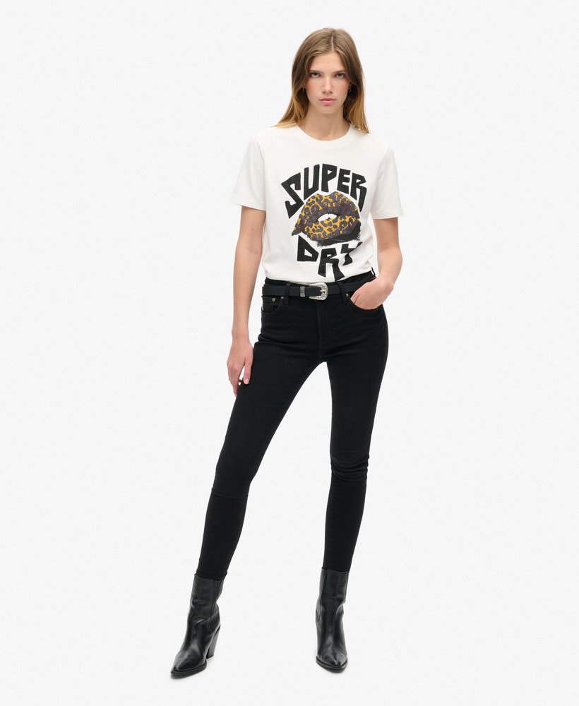 camiseta lo-fi punk poster relaxed na cor off white