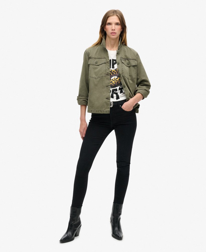 camiseta lo-fi punk poster relaxed na cor off white