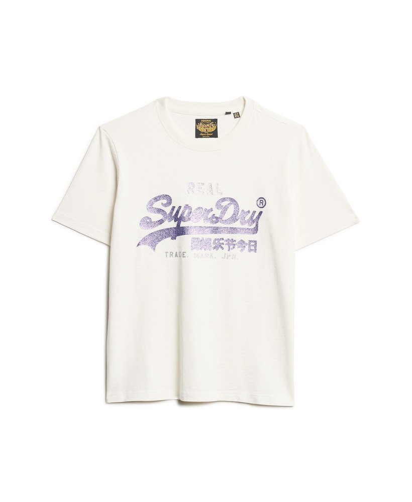 camiseta vl graphic com detalhes em tecido texturizado cru.