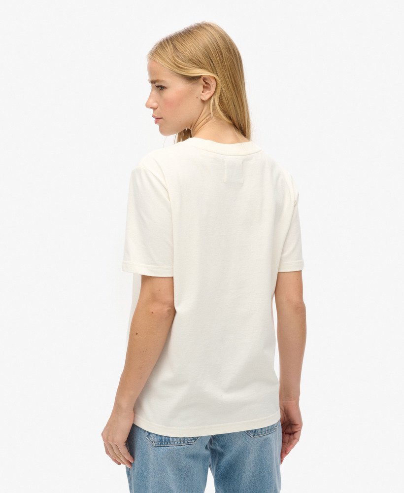 camiseta relaxed com logo em relevo na cor branco giz