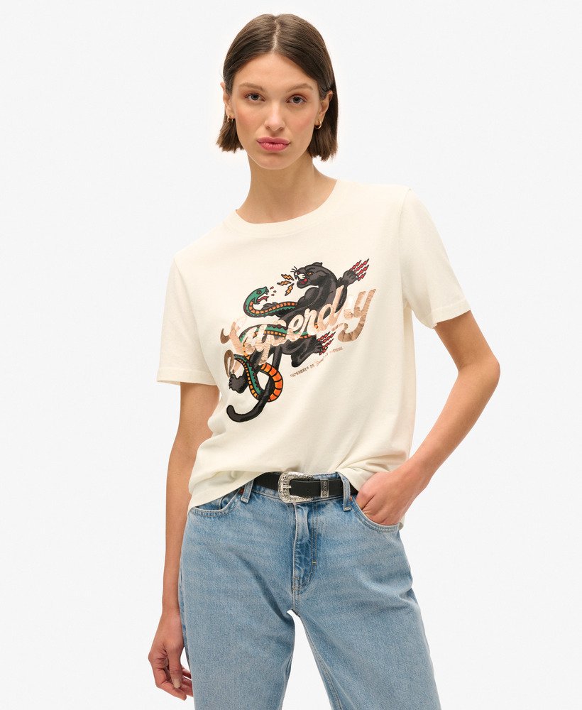 camiseta relaxed com estampa de tatuagem na cor branca inverno