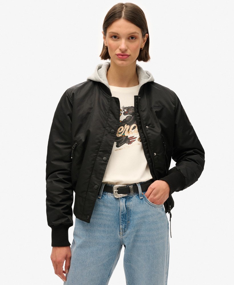 camiseta relaxed com estampa de tatuagem na cor branca inverno