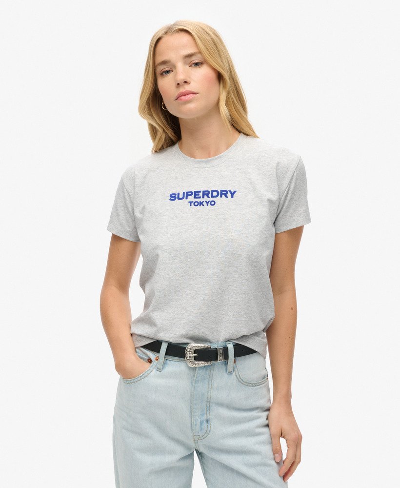 camiseta sport luxe graphic fitted na cor cinza mesclado.