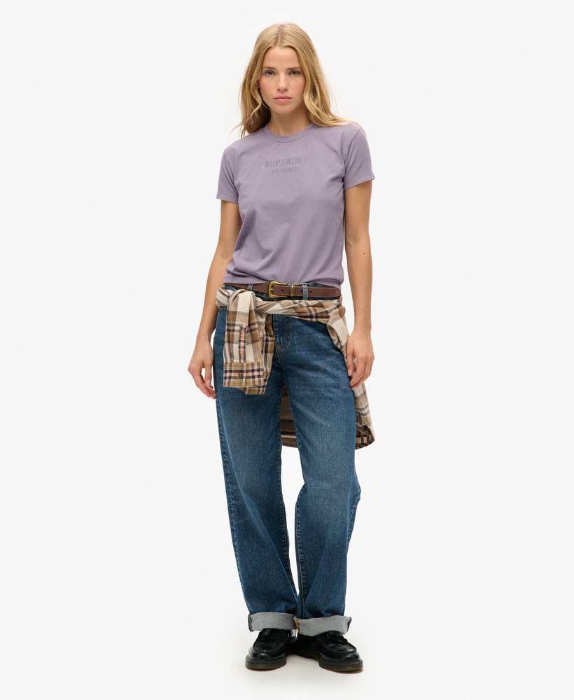 camiseta sport luxe graphic fitted na cor roxo sálvia