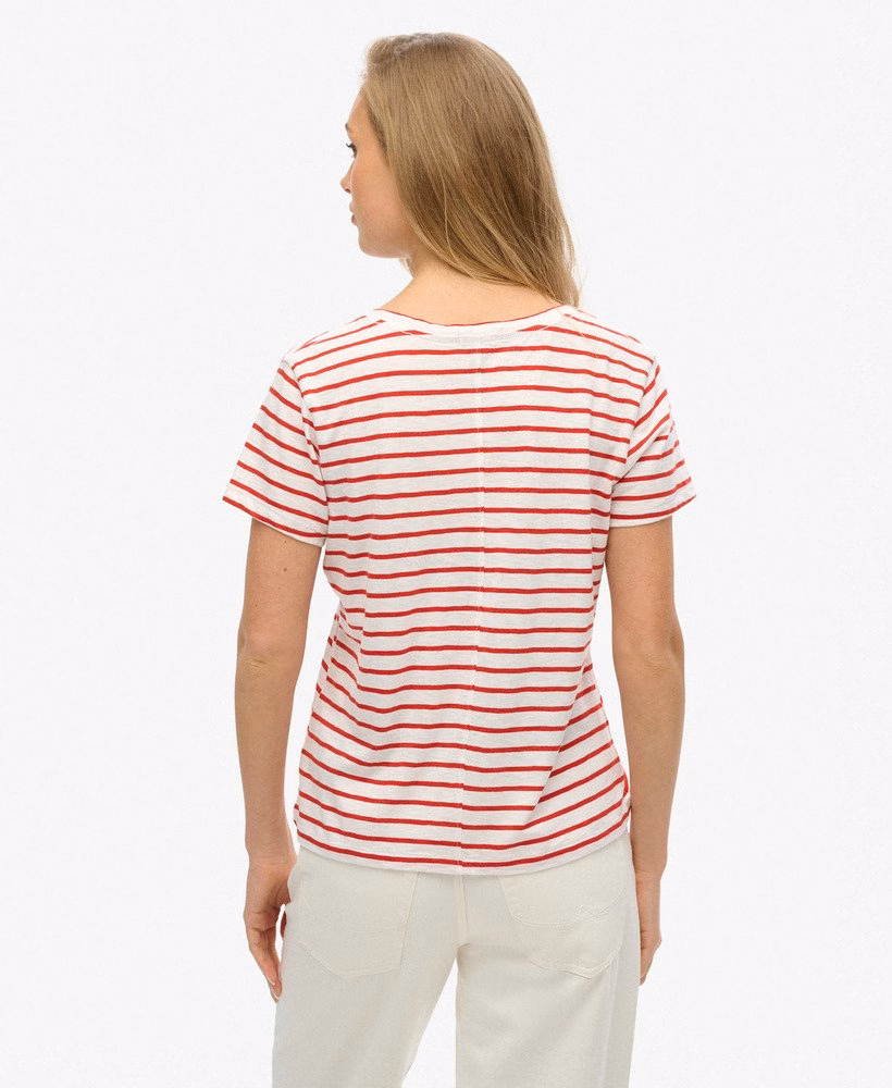 Camiseta com decote em V bordada em tecido texturizado