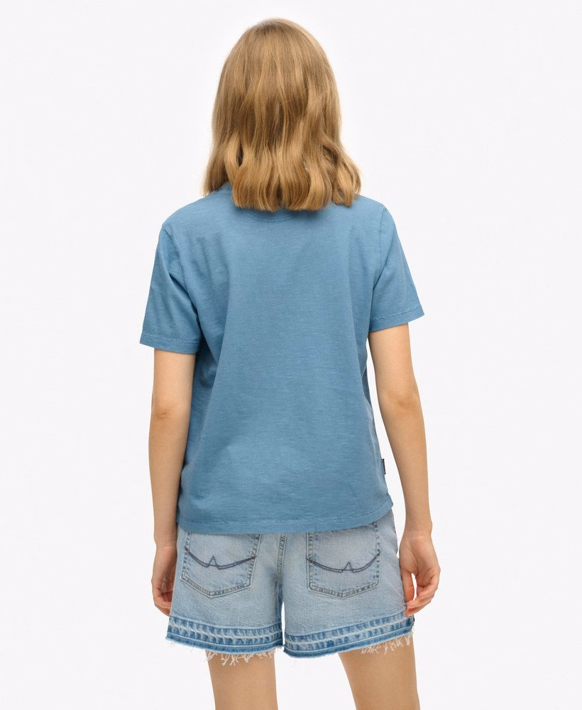 Camiseta Essential Logo com Bolso e Estampa Tingida em Peça