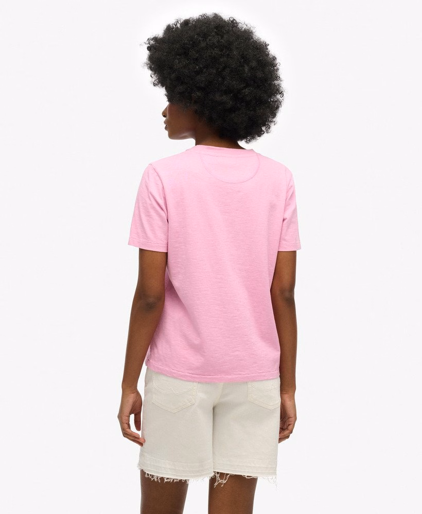 Camiseta Essential Logo com Bolso e Estampa Tingida em Peça
