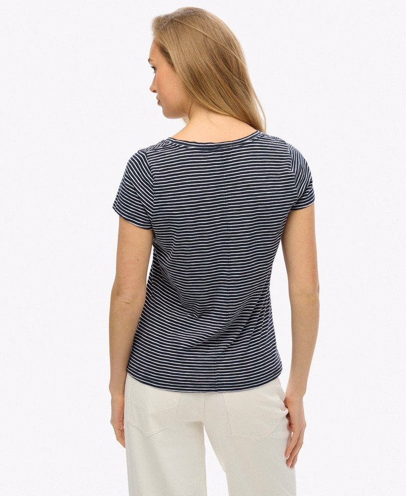 Camiseta Studios com decote redondo