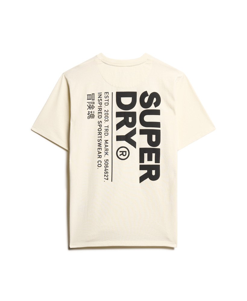 camiseta esportiva utilitária oversized com logo na cor cinza nórdico.