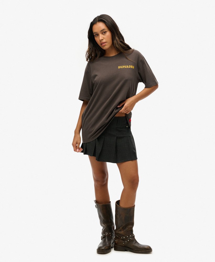 camiseta oversized com estampa de tatuagem na cor preta vintage.