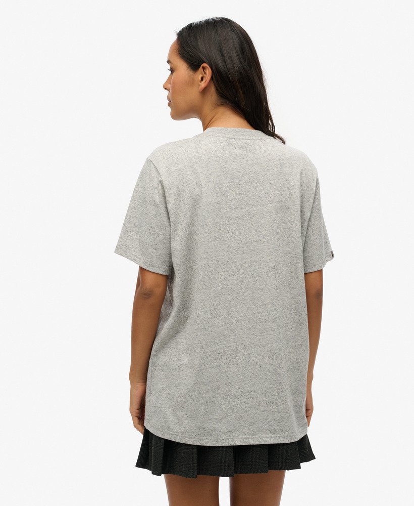 camiseta oversized para trabalho fabricada em tecido na cor cinza mesclado.