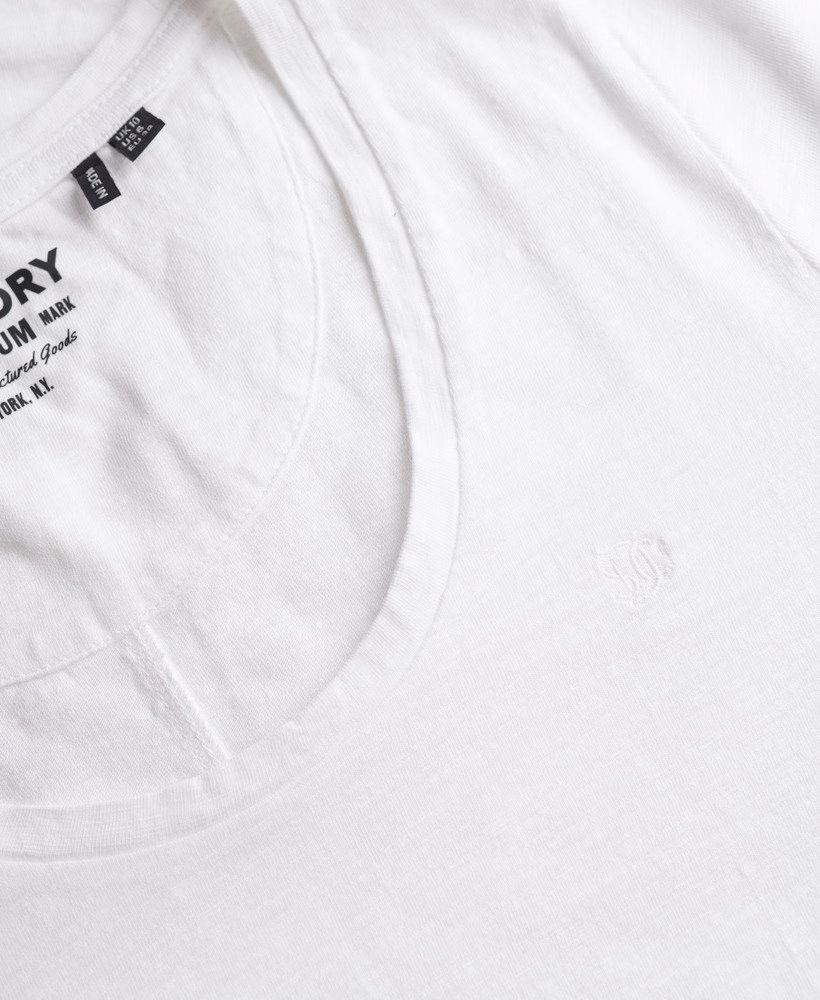 Camiseta Studios com decote redondo