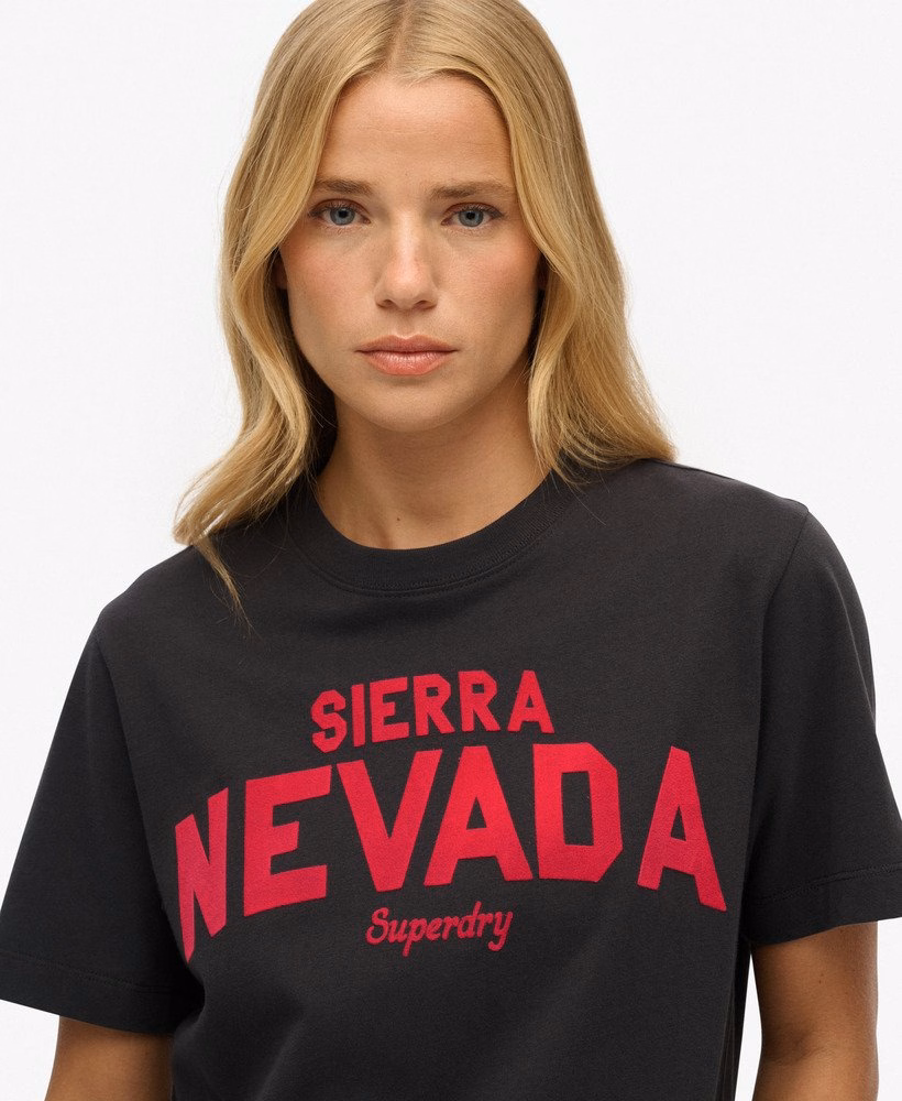 Camiseta folgada para uso externo